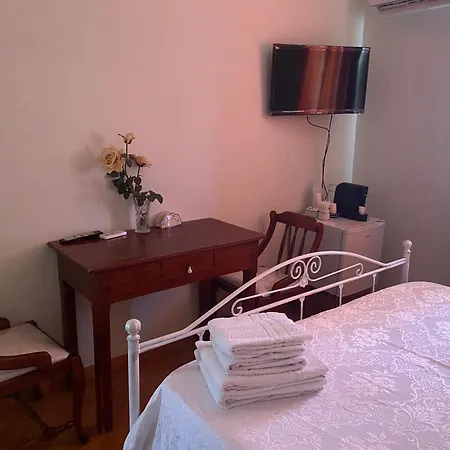 Bed and Breakfast Radiosa Γκραβίνα