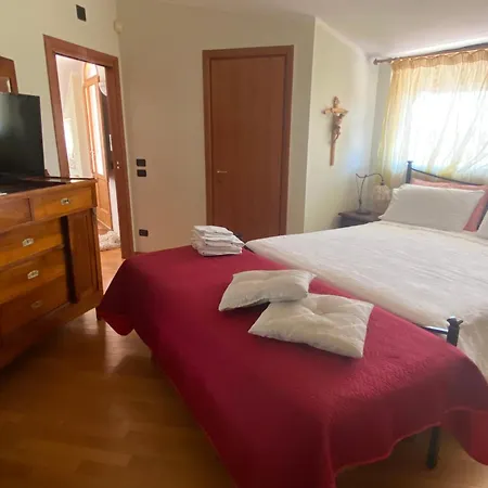 Radiosa Bed and Breakfast Γκραβίνα