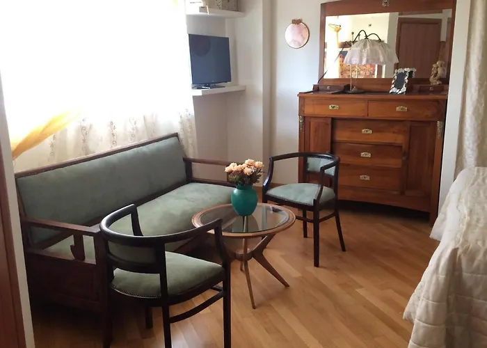 Radiosa Oda ve Kahvaltı 3*